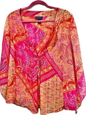 Women’s paisley metallic fiber sheer blouse size 14/16